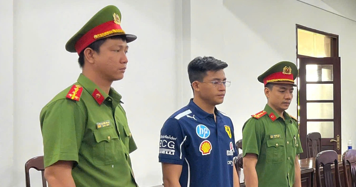 Khởi tố chủ cửa hàng ở Tuy Hòa bán quần áo giả nhãn hiệu nổi tiếng