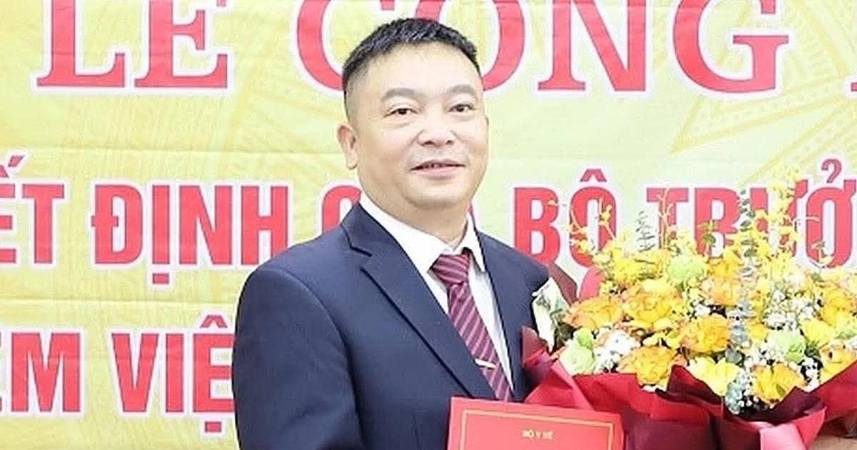 Tiệc ma túy trên bãi biển và đường dây 'chạy' bệnh án tâm thần: Cựu viện trưởng nhận hối lộ 8 tỉ đồng