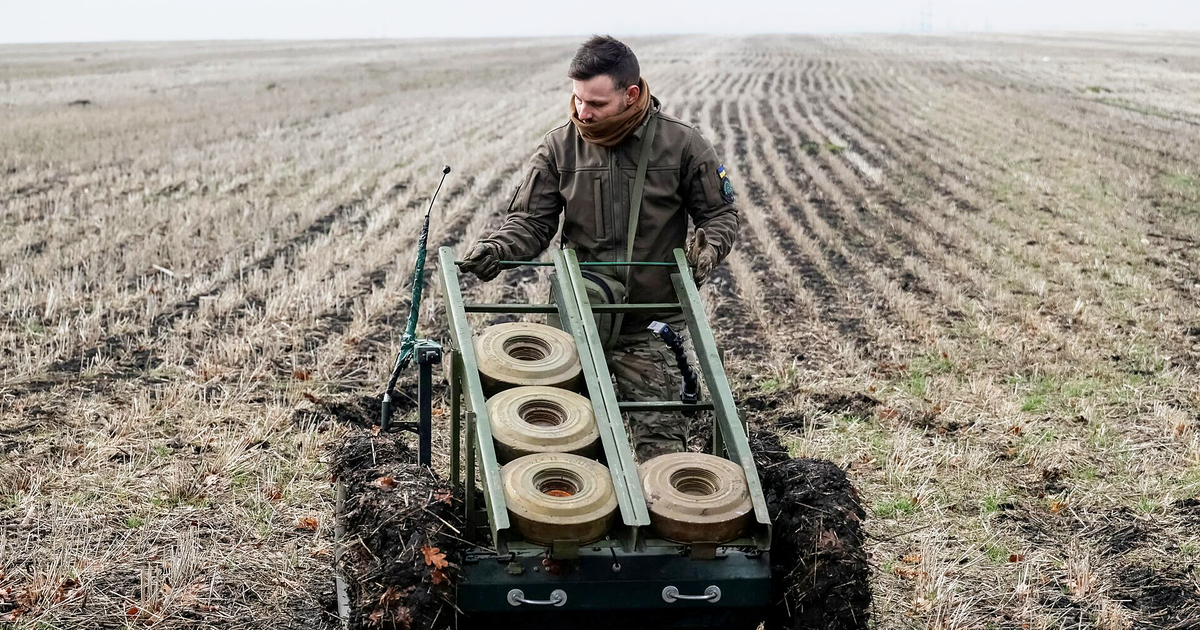 Ukraine đặt cược vào robot chiến đấu để bù đắp thiếu hụt nhân lực