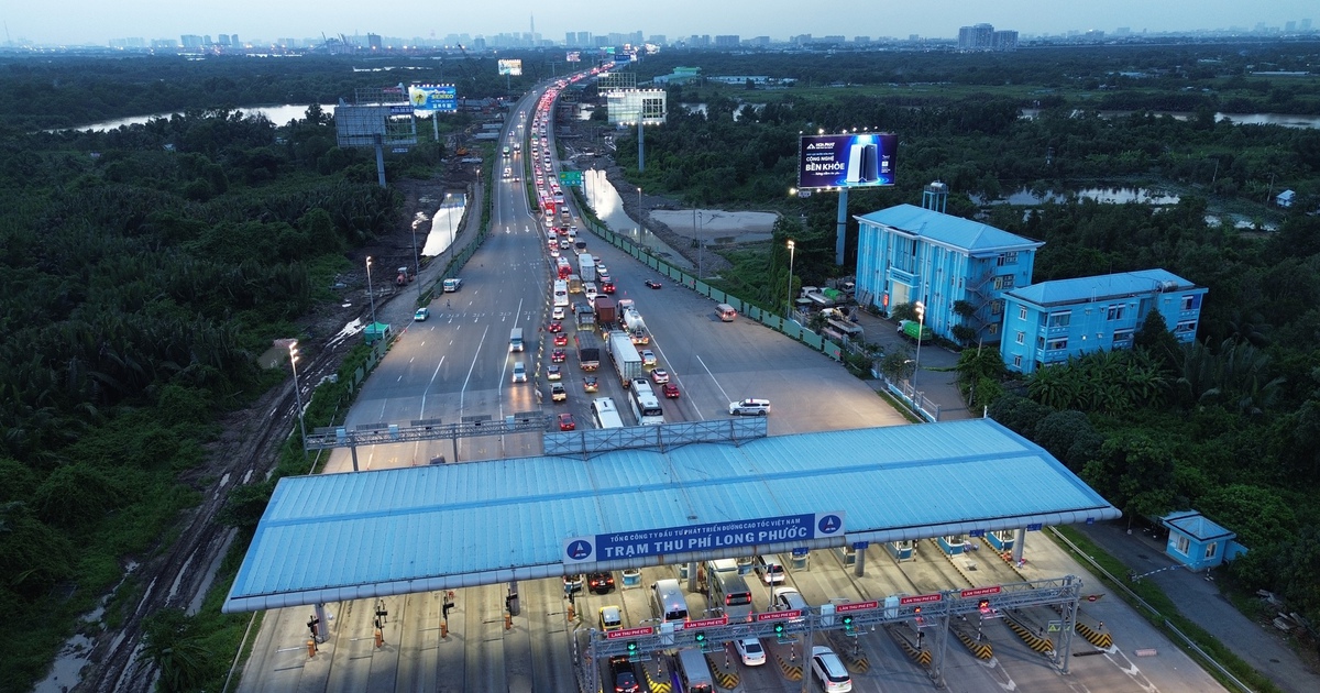 Bạn đọc gợi ý giải pháp giảm kẹt xe trên cao tốc TP.HCM - Long Thành - Dầu Giây