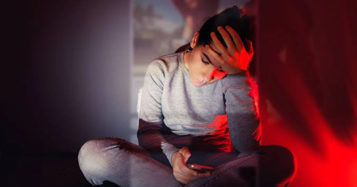 Nghiên cứu hé lộ vòng lặp khiến người dùng ngày càng khó rời Internet