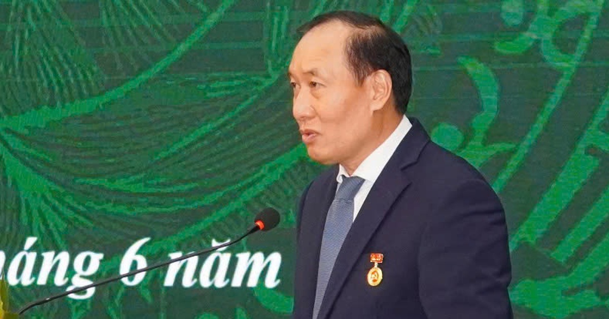 Cựu Phó Chủ tịch Ủy ban Chứng khoán ứng cử làm sếp Nhựa Thiếu niên Tiền Phong