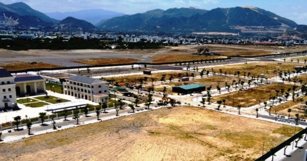 Đôn đốc tháo gỡ khó khăn, khắc phục sai phạm tại dự án ở sân bay Nha Trang