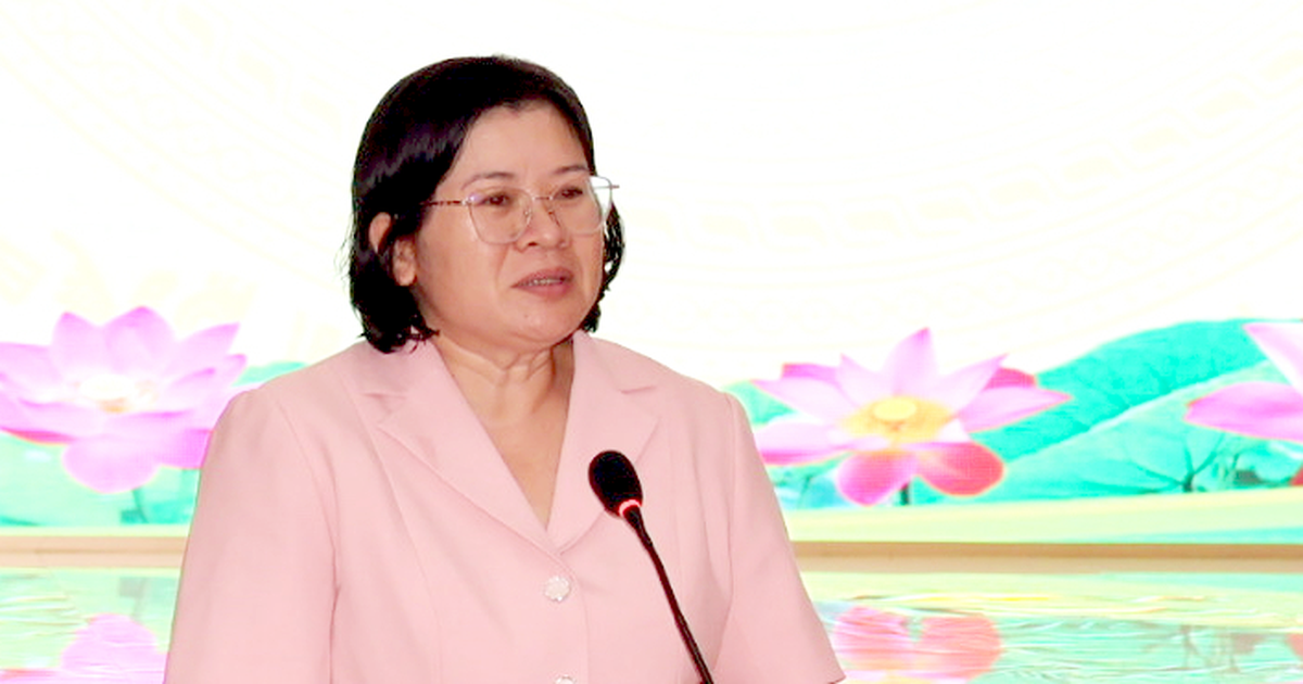 Phó bí thư Thành ủy TP.HCM Văn Thị Bạch Tuyết làm việc với phường Tân Uyên