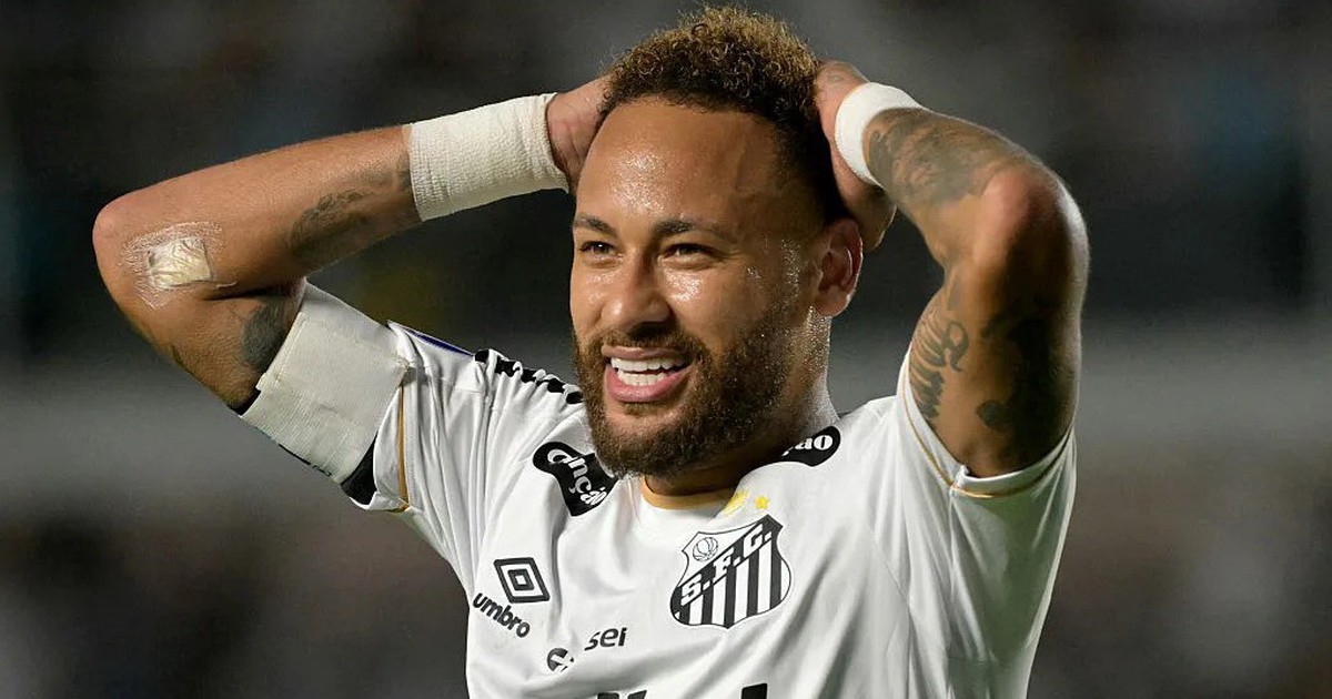 Neymar văng tục, khiêu khích đối thủ sau trận thắng của Santos