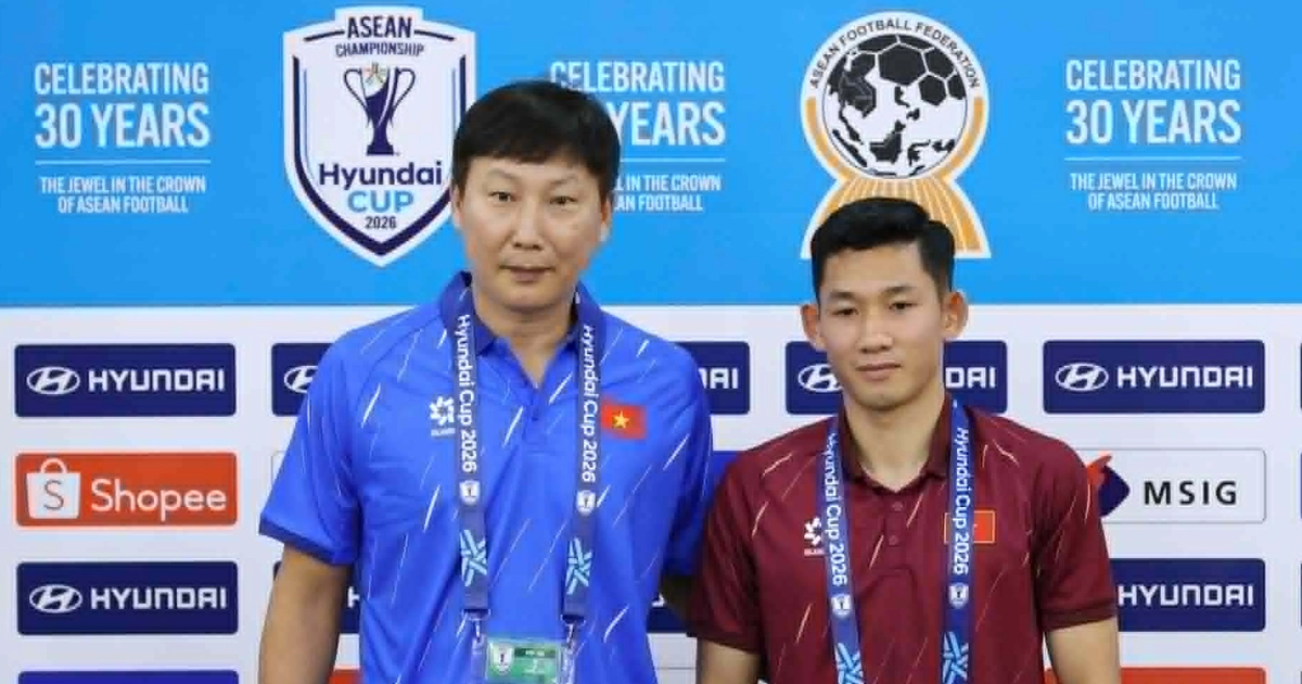 Phản ứng của HLV Kim Sang Sik và Hai Long về ý kiến ASEAN Cup 2026 chỉ là giải đấu không chính thức