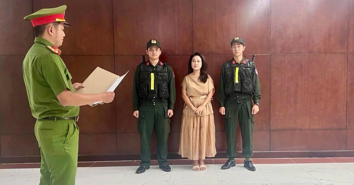 Từ vụ ca sĩ Phương Diễm Huyền: Hát cover, livestream kiếm tiền khi nào có thể bị khởi tố?