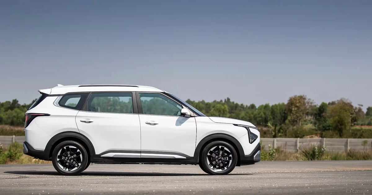 Kia Carens mới xuất hiện ở Việt Nam: Lột xác toàn diện, có ADAS cạnh tranh Mitsubishi Xpander