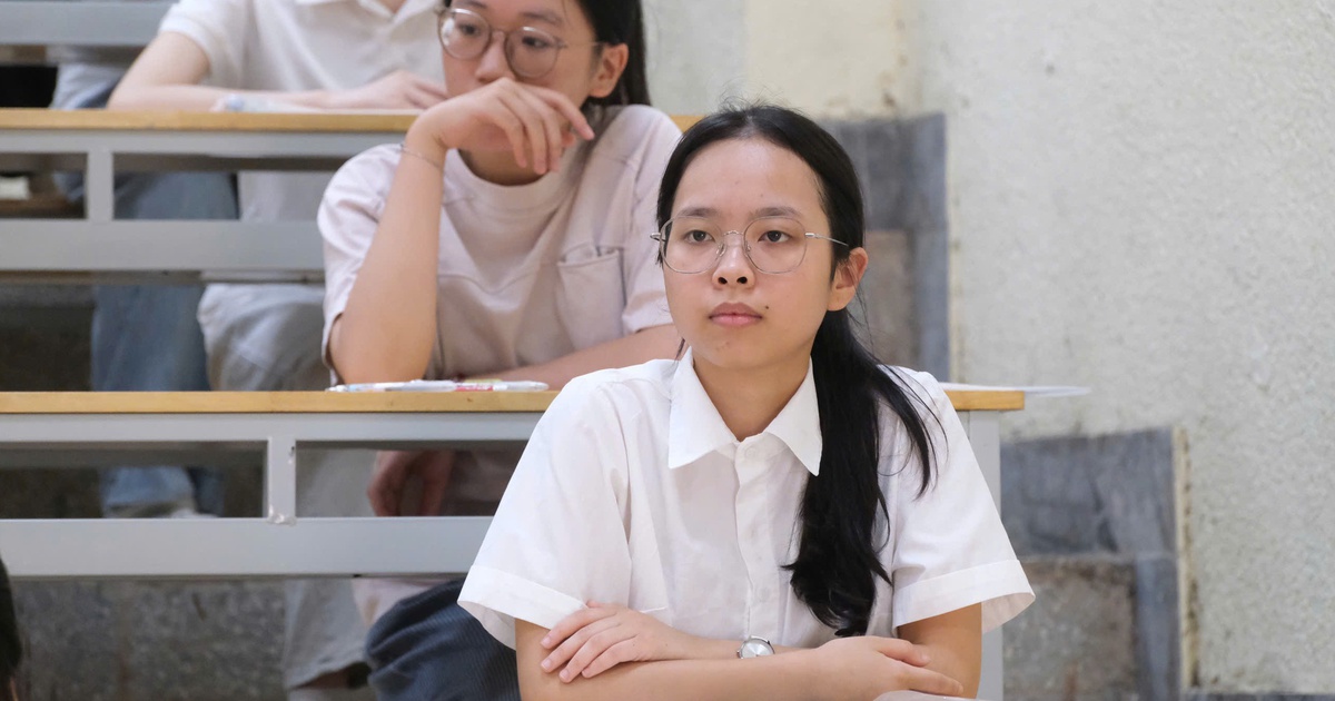 Thủ tướng: Cắt giảm các kỳ thi không cần thiết, không chạy theo tỉ lệ tốt nghiệp