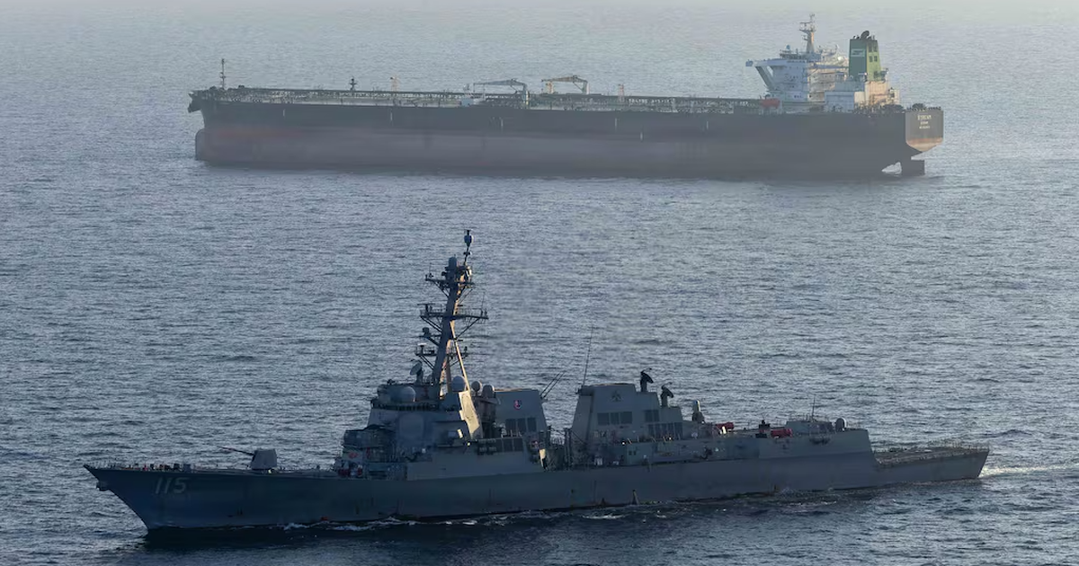 Iran muốn cấm tàu Mỹ, Israel đi qua eo biển Hormuz