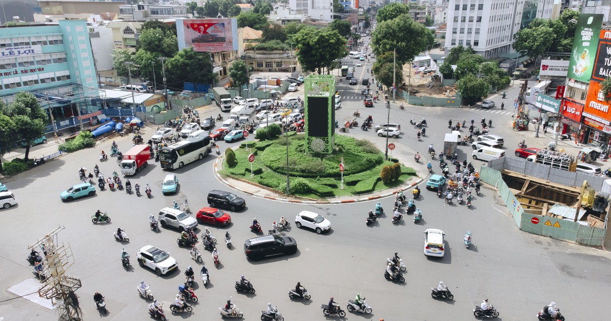 Đường Cách Mạng Tháng Tám cấm ô tô từ ngã tư Bảy Hiền đến đường 3 Tháng 2