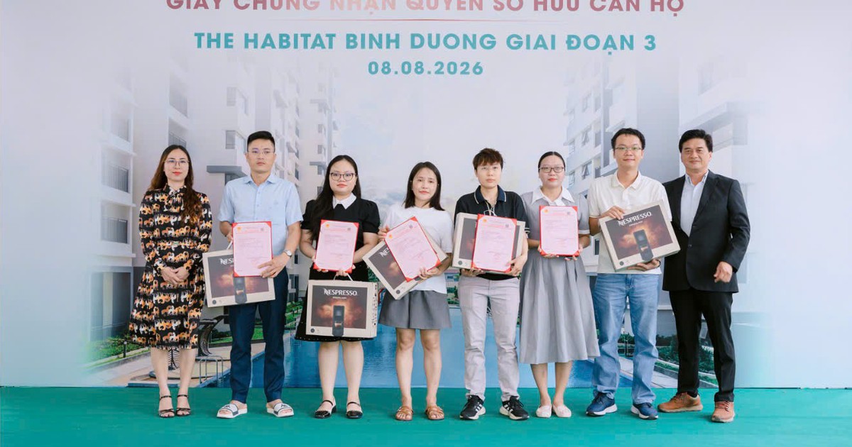 The Habitat Bình Dương trao sổ hồng cho cư dân sau 6 tháng bàn giao