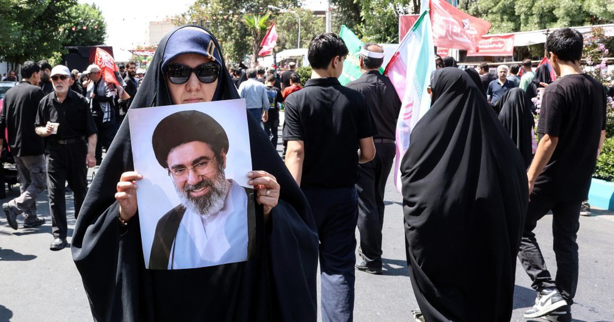 Rộ tin 'gây sốc' từ Iran về sức khỏe Lãnh tụ tối cao Mojtaba Khamenei