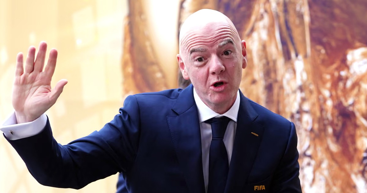 FIFA lên án chiến dịch 'chống lại' ông Infantino
