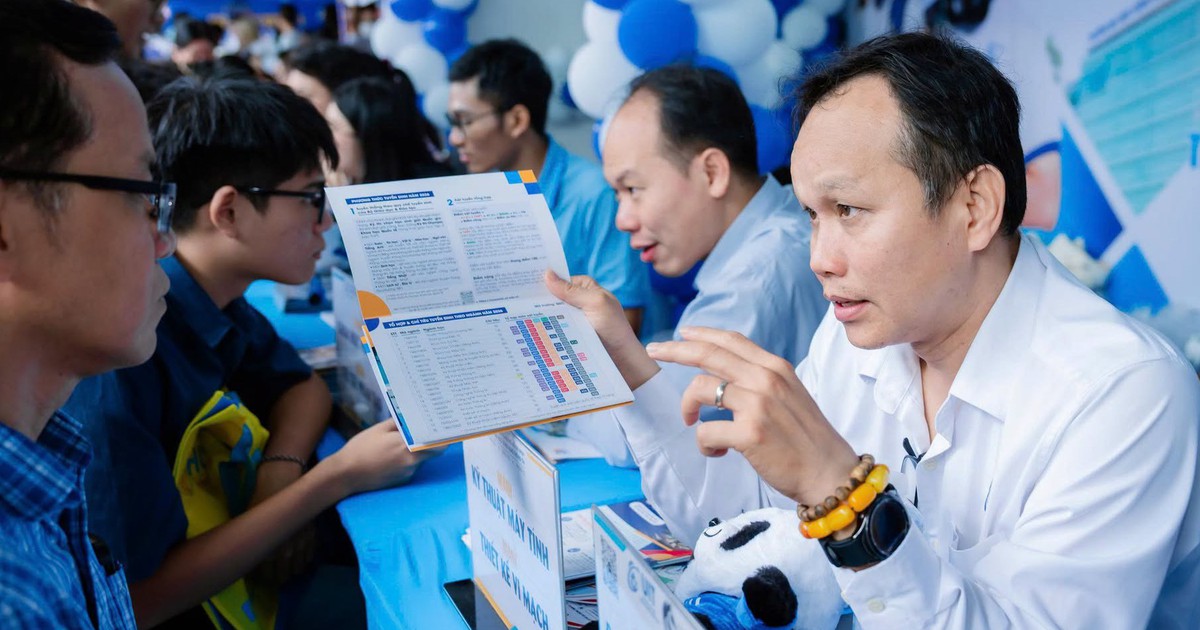 Điểm chuẩn Trường đại học Công nghệ thông tin TP.HCM: Ngành AI lấy 100 điểm