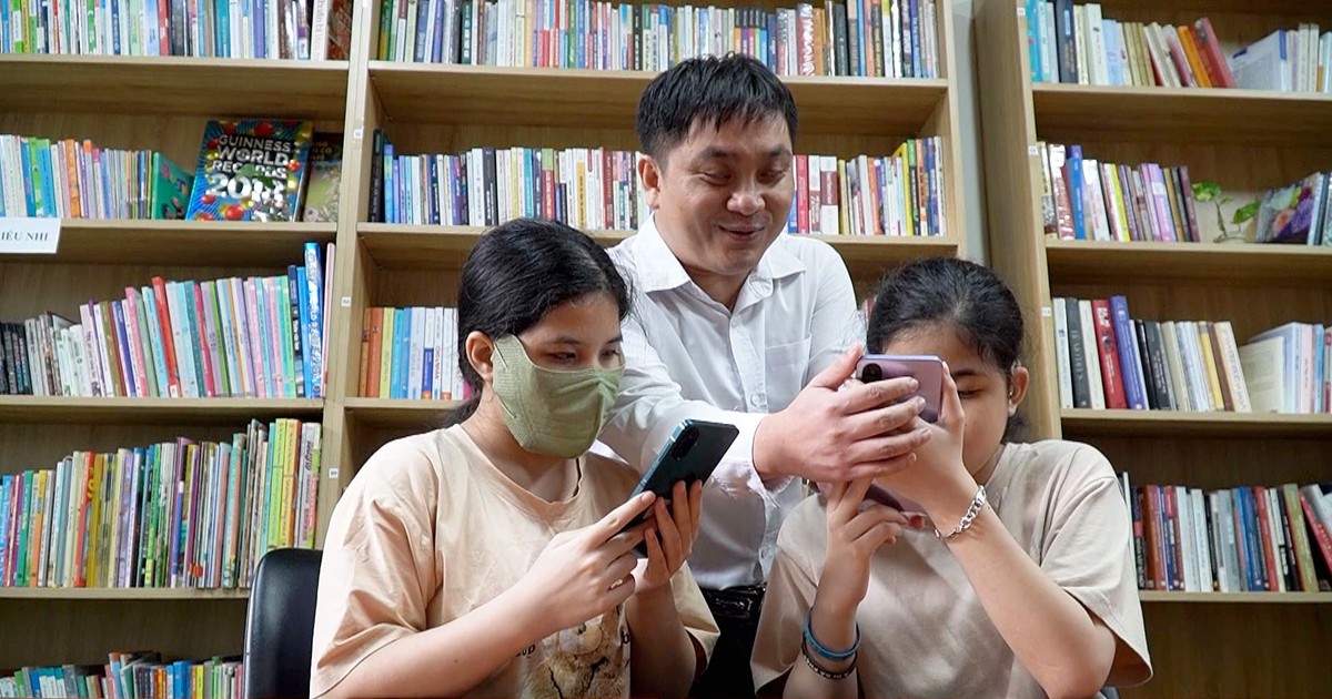 A class helps blind students take control of technology