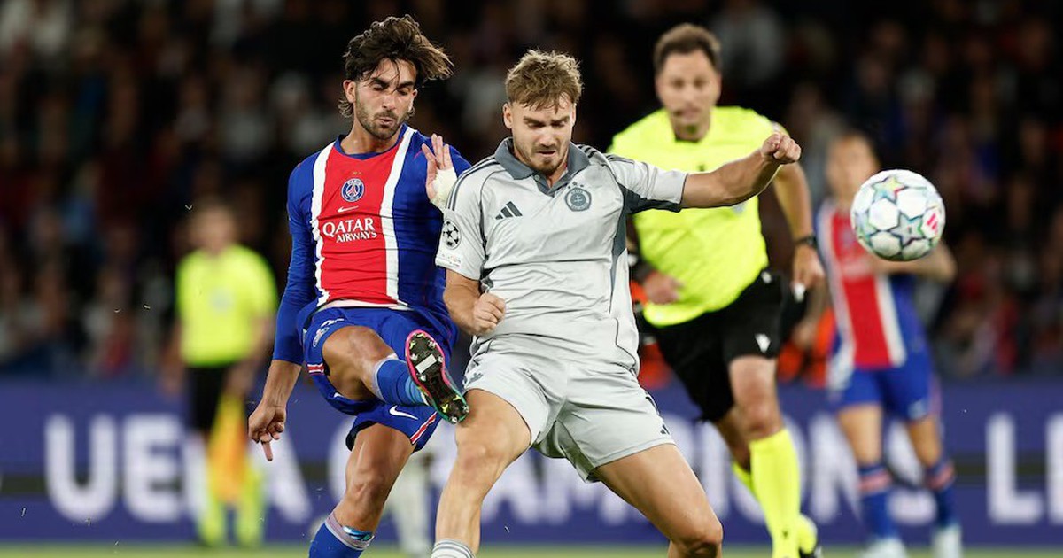 Lập hattrick, người hùng tuyển Tây Ban Nha đi vào lịch sử PSG