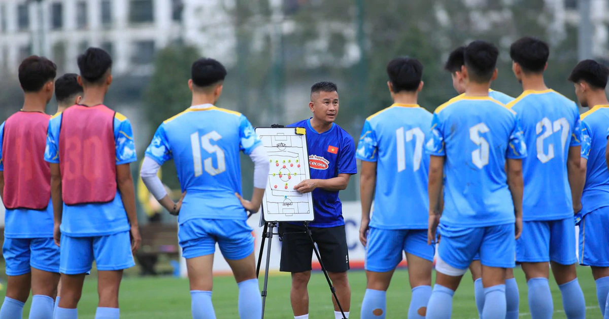 Đội tuyển U23 Việt Nam chỉ còn 2 thủ môn trước ngày đi dự Asiad 20
