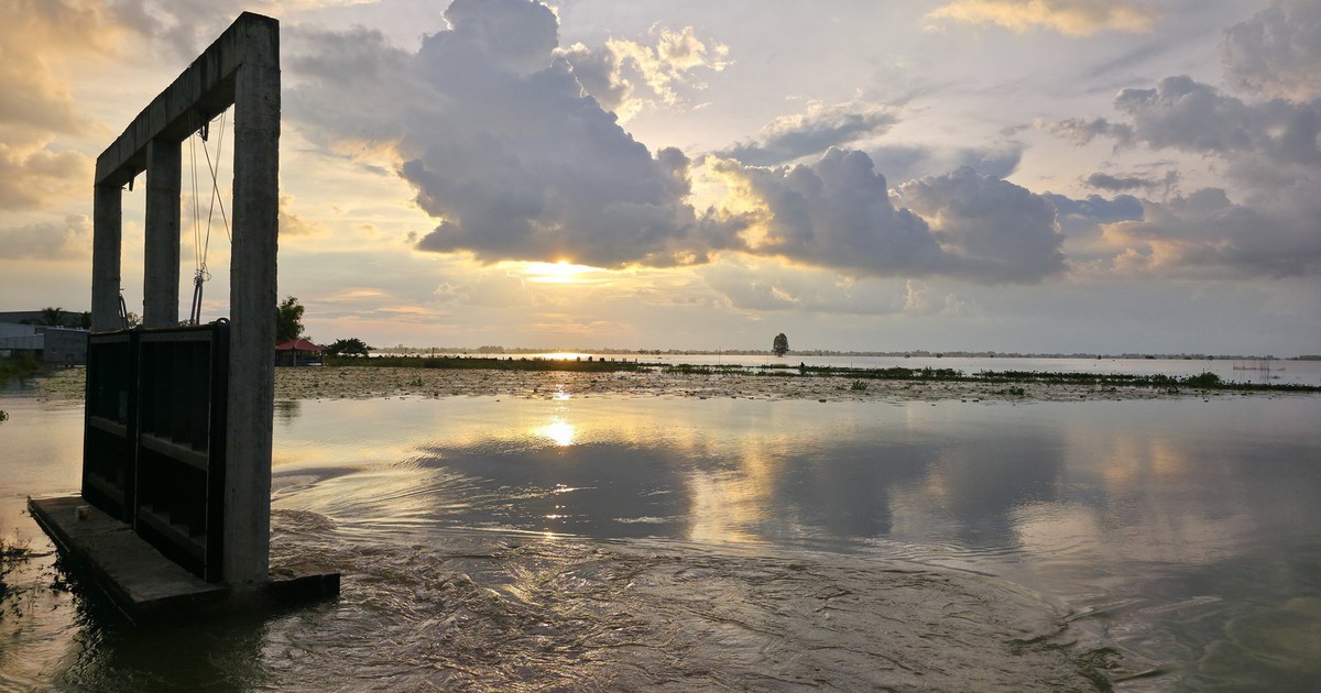 Hứng lũ ĐBSCL để dành mùa khô 2027 bị El Nino được không?