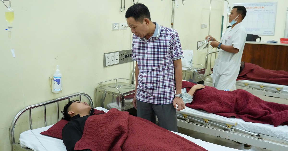 174 Công nhân ở Huế nhập viện vì ngộ độc thực phẩm: Điều tra ngay
