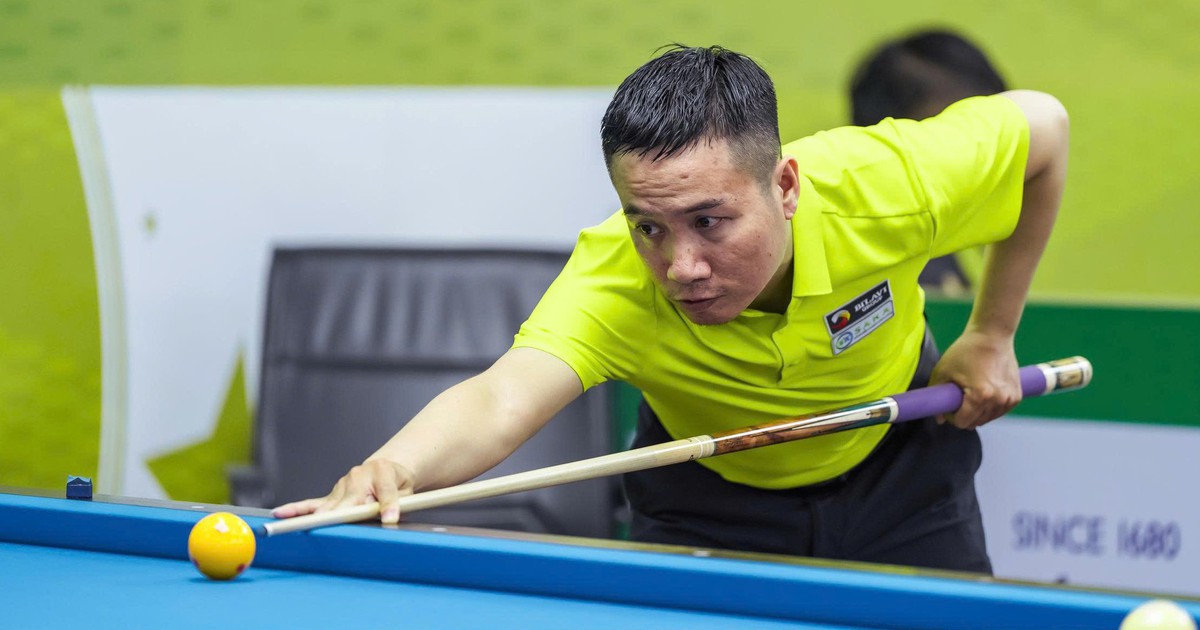 Billiards champion at Vietnam World Cup receives 70 million VND prize