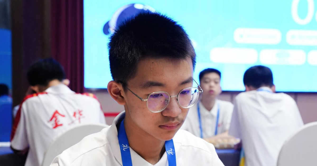 Đấu 5 trận cờ tướng, một học sinh Trung Quốc 13 tuổi bỏ túi nửa tỉ đồng