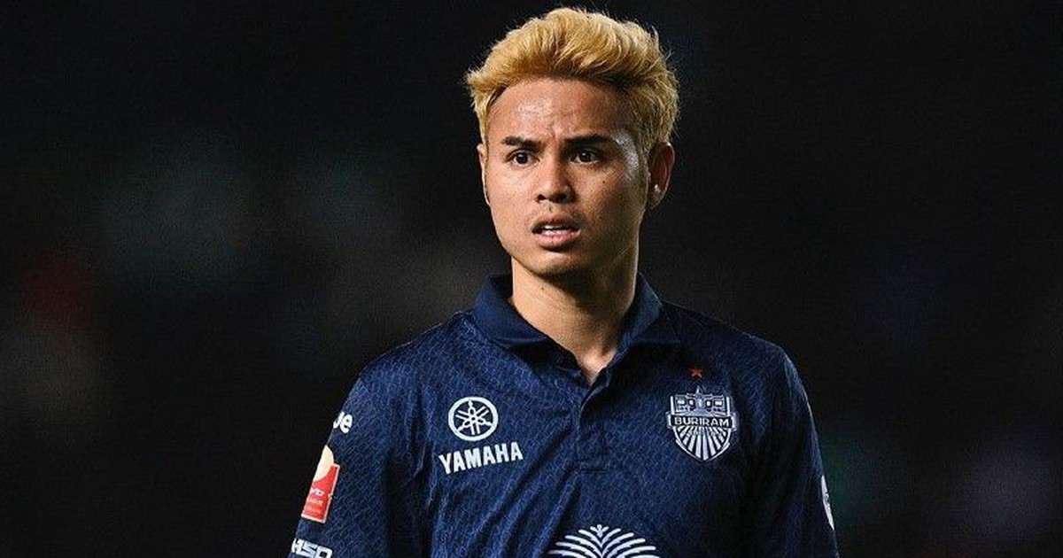 'Vua cùi chỏ' bị loại, fan Thái Lan thảng thốt: 'Lấy ai chống cự Việt Nam?'