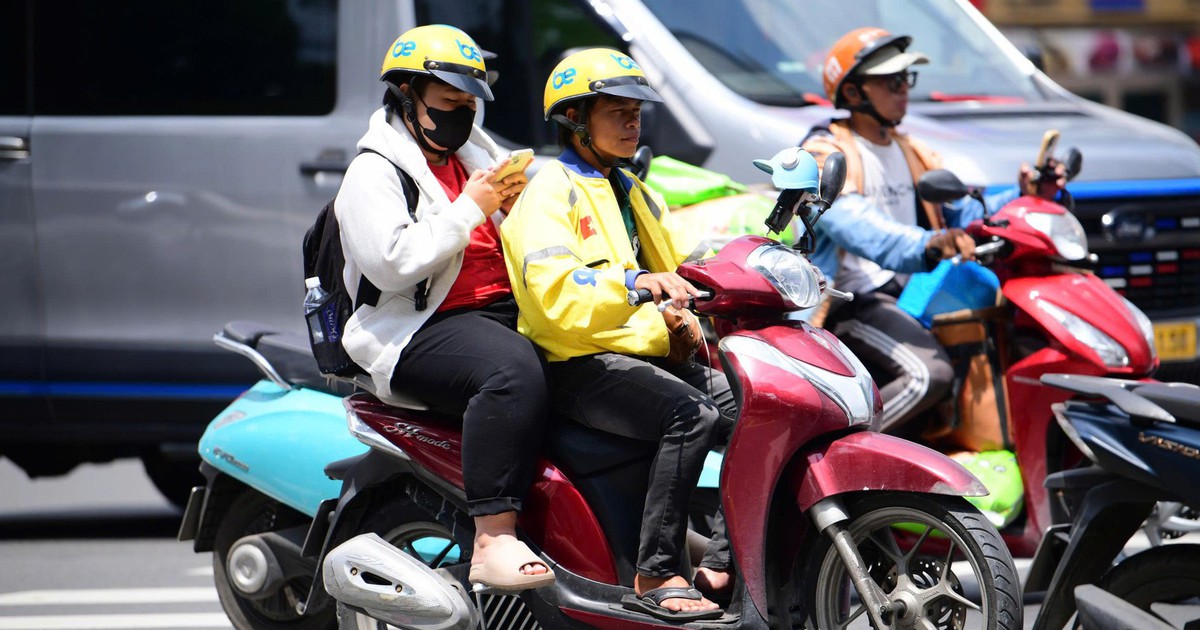 Đã đến lúc cần có tỷ lệ ăn chia thống nhất cho các hãng xe công nghệ?