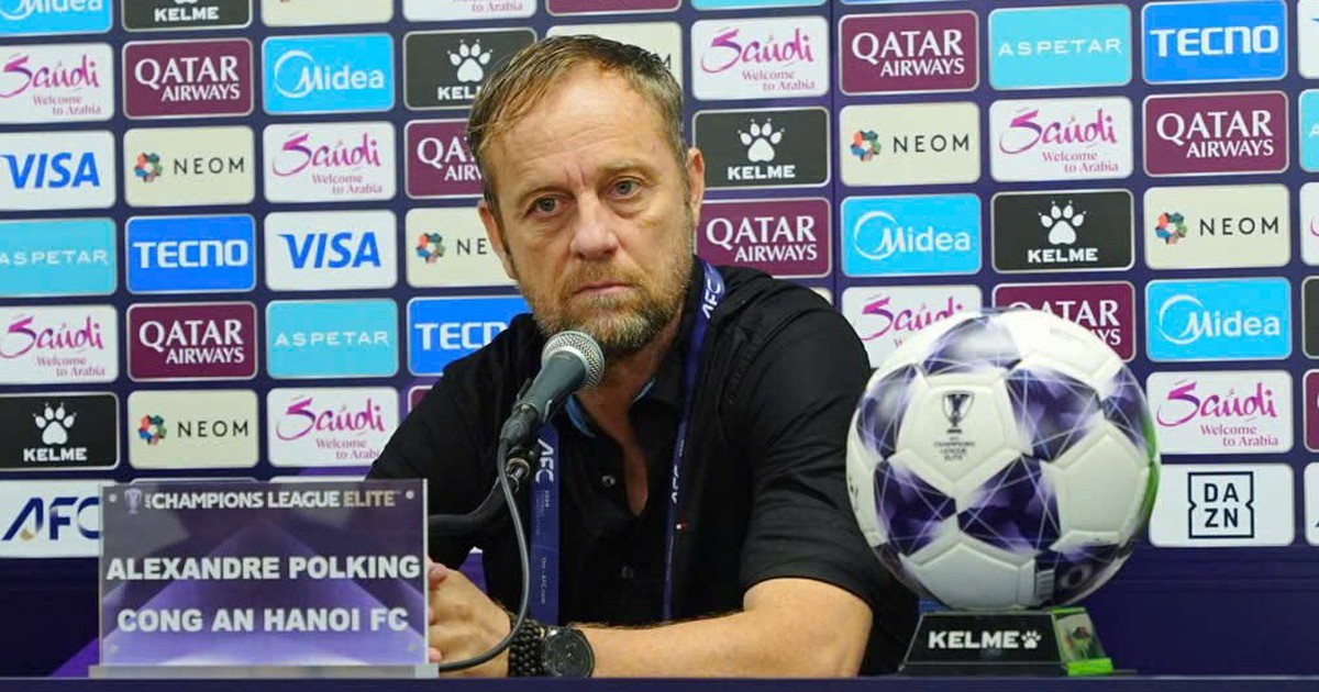 HLV Polking: Chúng tôi chơi sòng phẳng trước Gamba Osaka