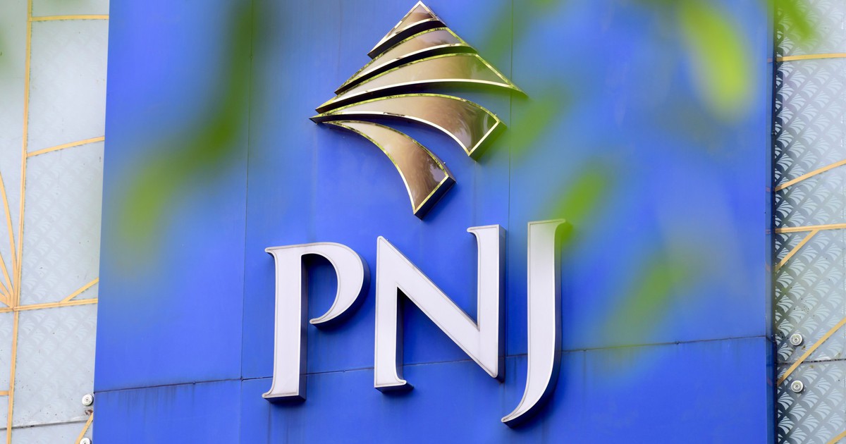 PNJ công bố tin bất ngờ, rút ngắn thời gian thanh toán cho khách bán vàng, kim cương
