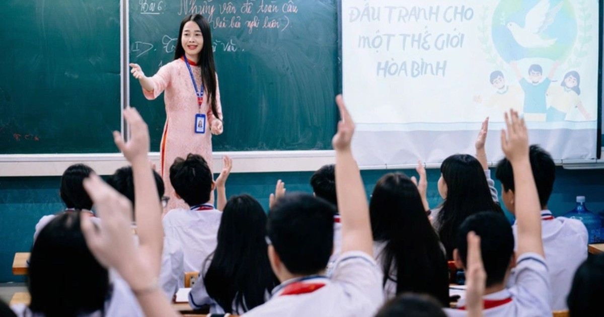 Bạn đọc nêu loạt lý do nên và không nên giảm tuổi nghỉ hưu cho thầy, cô giáo