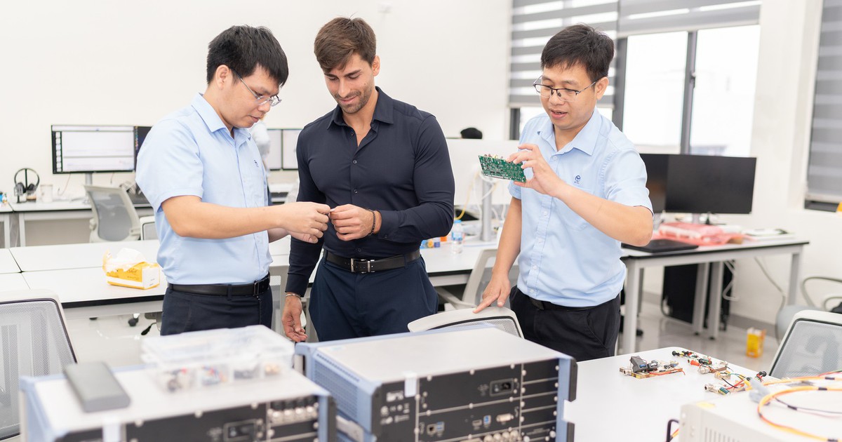 Việt Nam - Ý bắt tay mở trung tâm công nghệ không gian