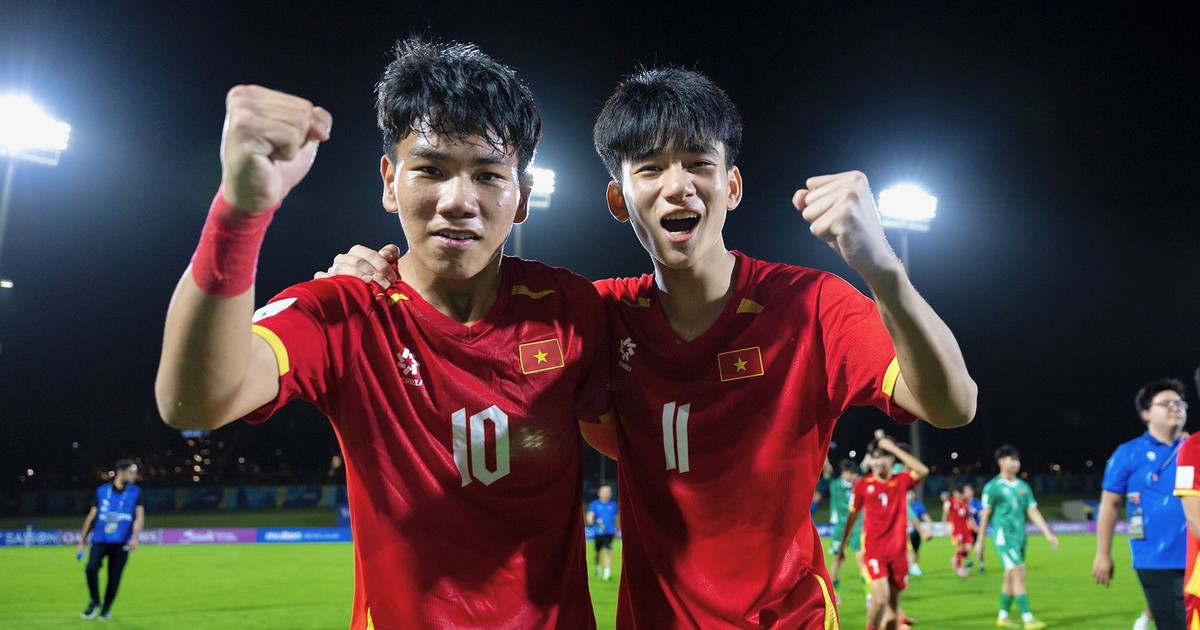 HLV Roland gọi 29 cầu thủ U17 Việt Nam tập trung chuẩn bị cho U17 World Cup 2026