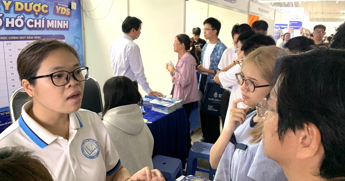 Bỏ điểm cộng học sinh giỏi, IELTS: Nếu từ 2027, có thiệt thòi cho học sinh đang lớp 12?