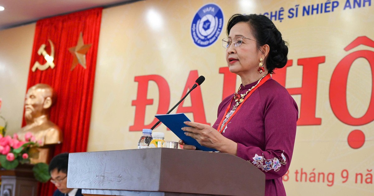 Bà Trần Thị Thu Đông tái đắc cử Chủ tịch Hội Nghệ sĩ nhiếp ảnh Việt Nam