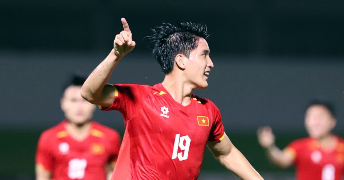Đội hình xuất phát: U23 Việt Nam đổi hàng công đấu U23 Philippines