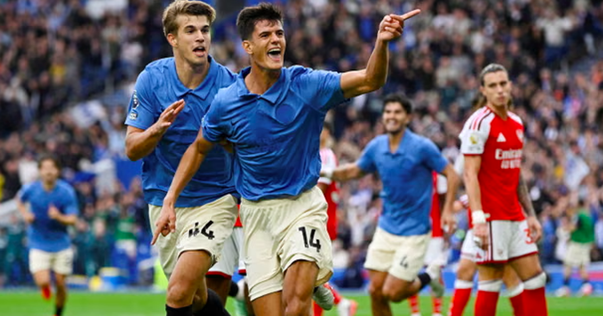 Arsenal thua sốc Brighton ở vòng 5 Premier League