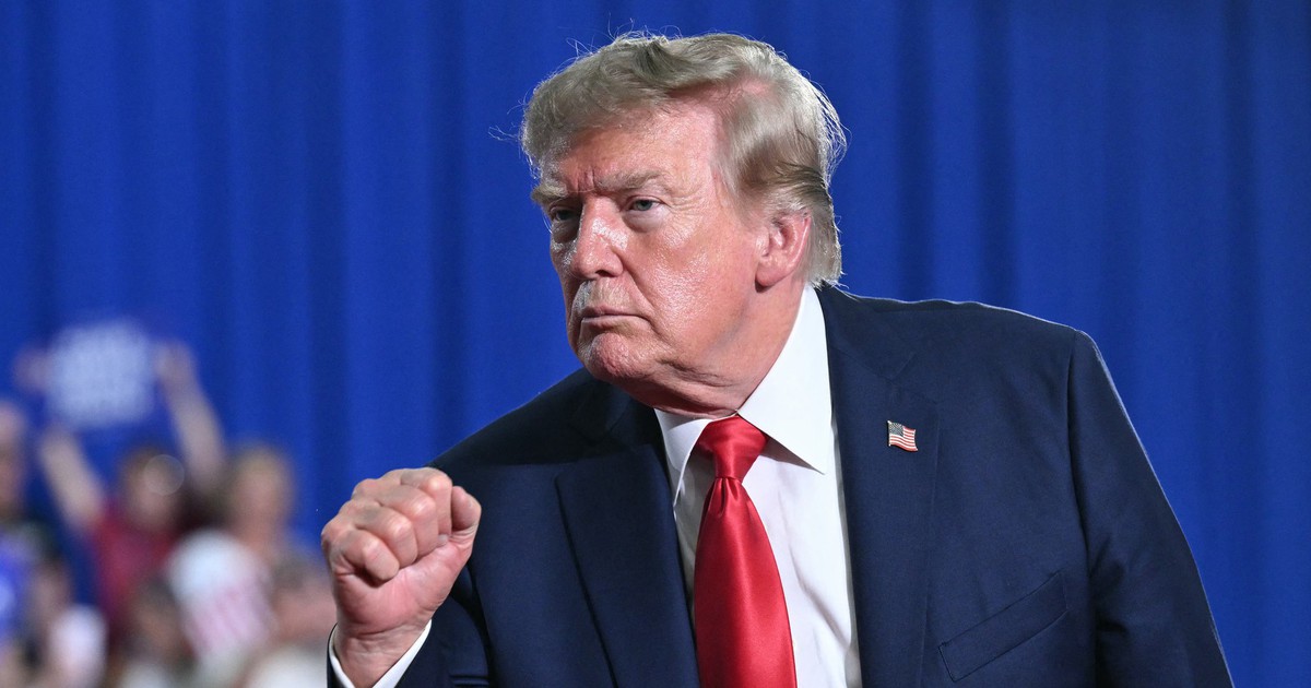 Ông Trump nói Houthi đồng ý không đánh Mỹ