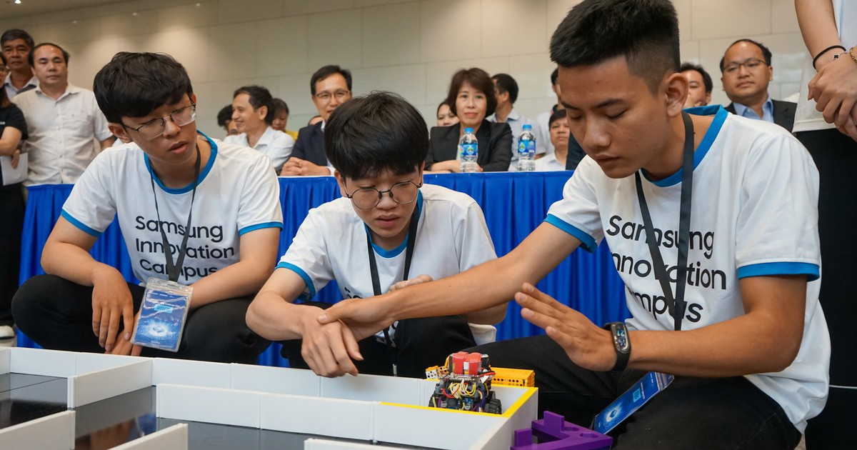Sinh viên ngành STEM được vay toàn bộ học phí và 5 triệu đồng mỗi tháng