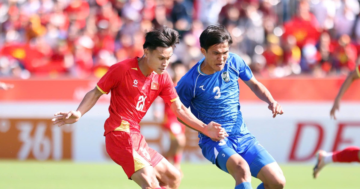 Cựu tuyển thủ Tuấn Phong: U23 Việt Nam lặp lại điểm yếu dứt điểm qua 3 trận