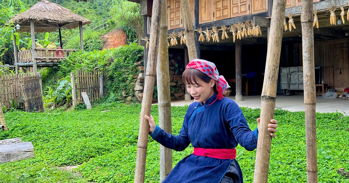 Khi những chuyến du lịch trở thành bữa cơm cùng người bản địa
