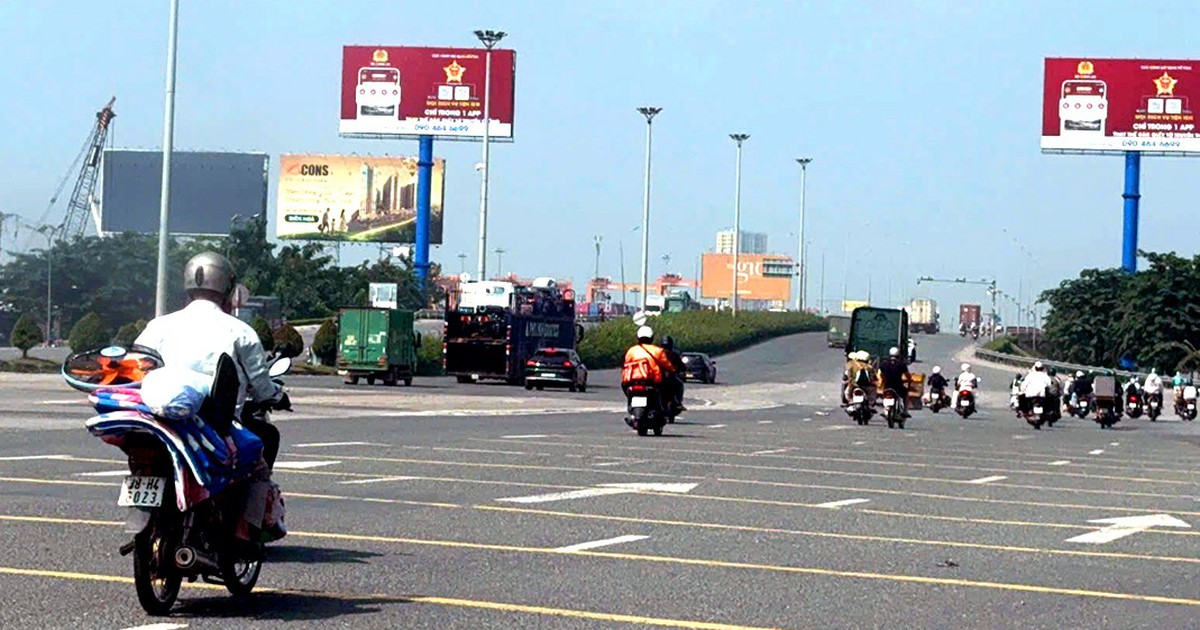 Tháo dỡ xong trạm thu phí cầu Đồng Nai, cửa ngõ phía Đông TP.HCM