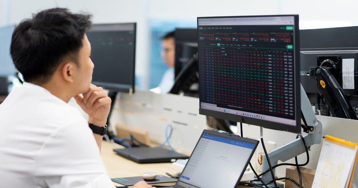 FTSE cơ cấu danh mục: Giám sát đặc biệt giao dịch có dấu hiệu thao túng, nội gián