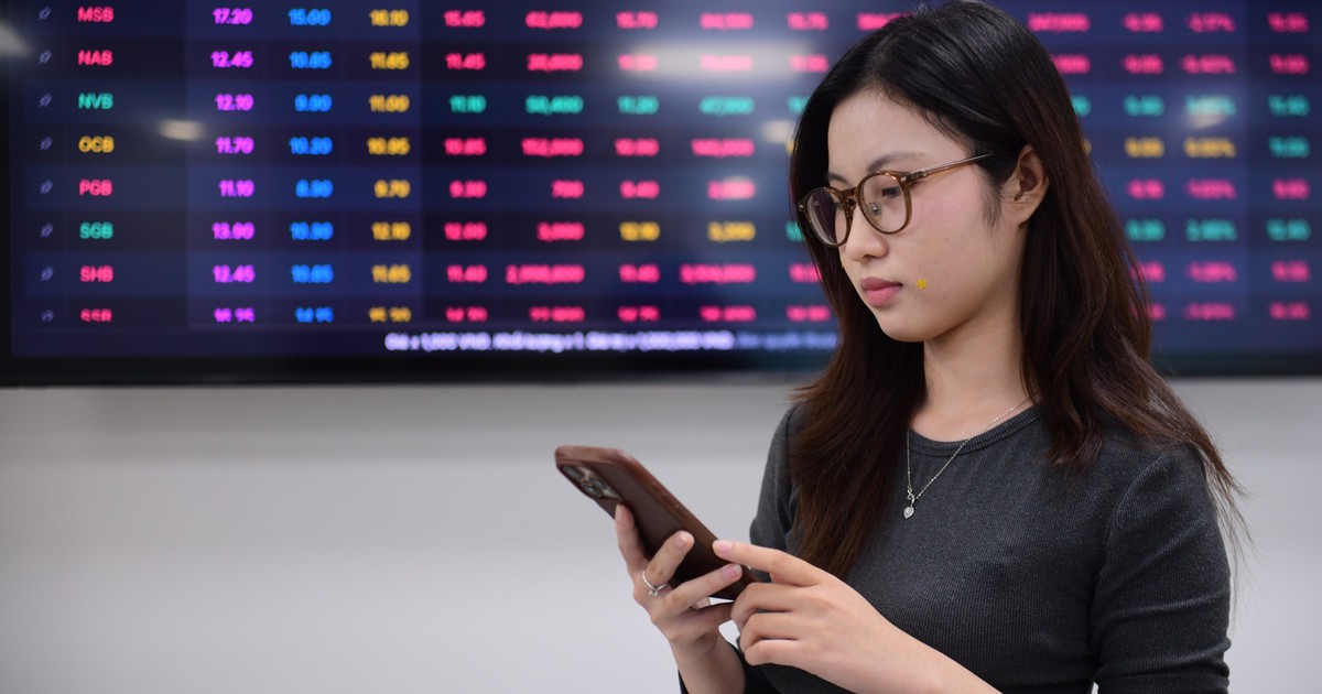 Cổ phiếu VIC lập đỉnh mới kéo vốn hóa Vingroup lên kỷ lục, LPS bất ngờ 'nằm sàn'