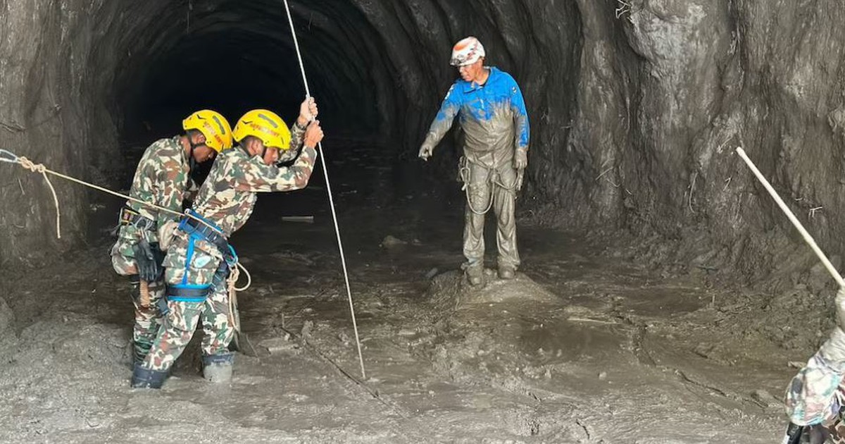 Chuyên gia Trung Quốc kể tình huống cực kỳ hiếm gặp khi cứu hộ đường hầm ở Nepal