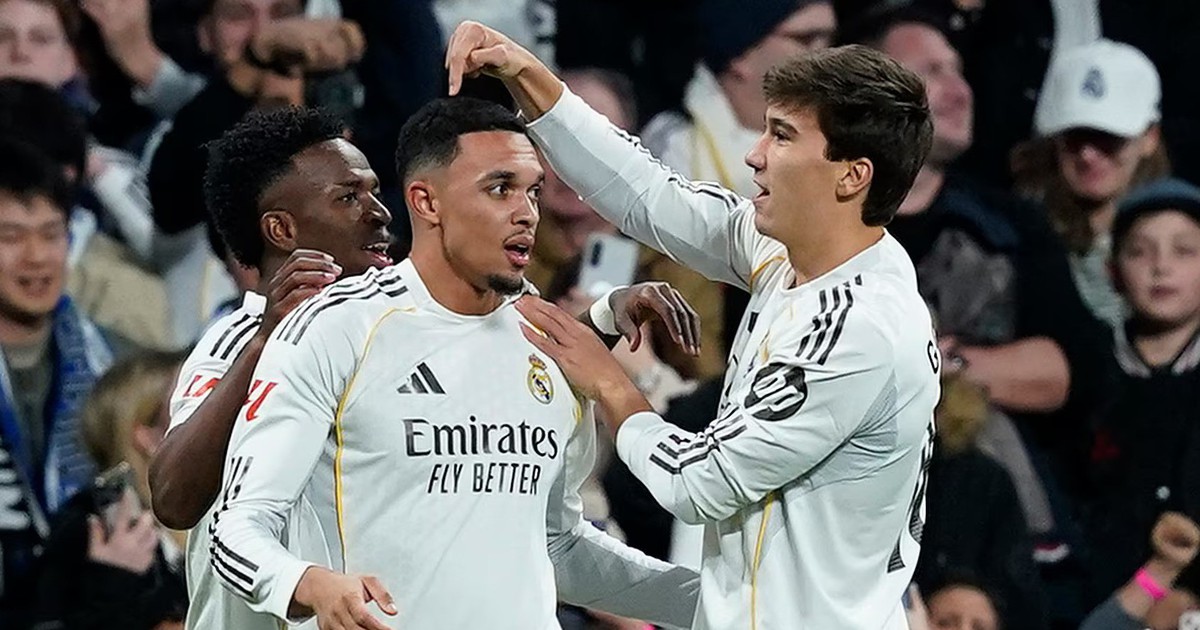 Lịch trực tiếp bóng đá châu Âu: Real Madrid, Liverpool ra sân