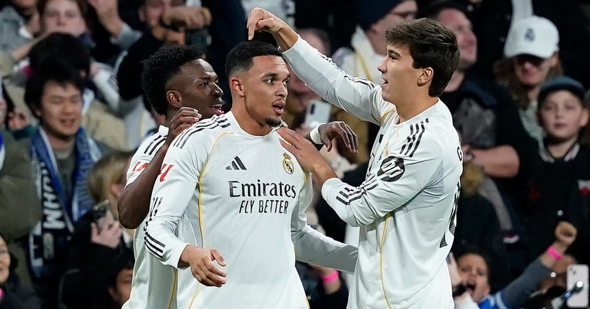 Lịch trực tiếp bóng đá châu Âu: Real Madrid, Liverpool ra sân