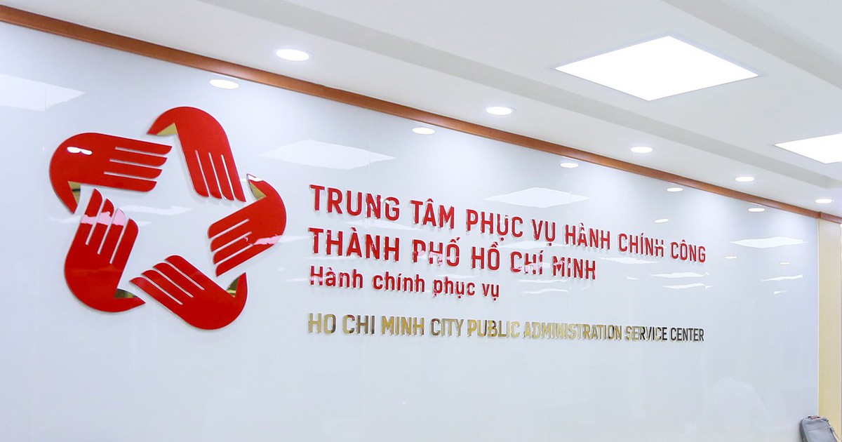 TP.HCM số hóa thủ tục hành chính, vì sao một số hồ sơ vẫn cần giấy tờ?