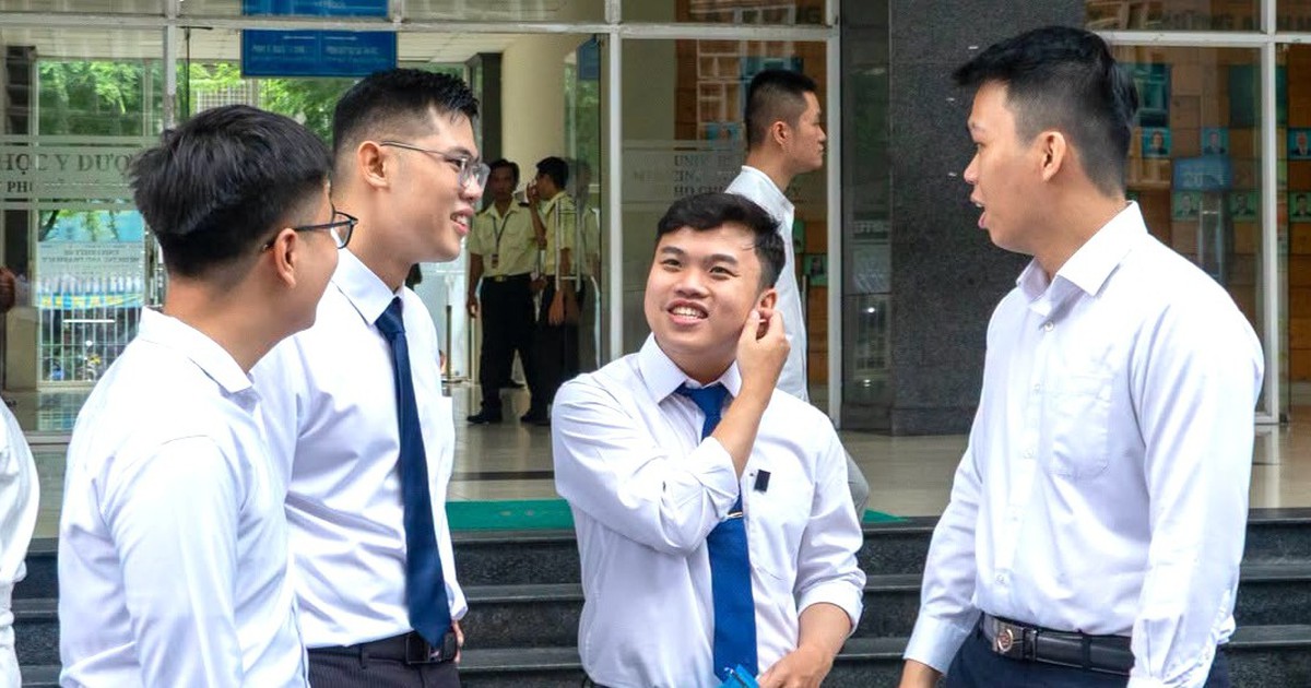 Điểm chuẩn dự kiến bác sĩ nội trú Đại học Y Dược TP.HCM cao nhất 25,85