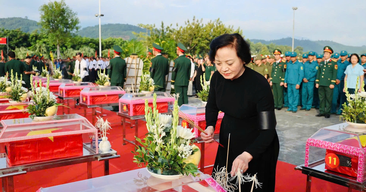 Cha tôi đã được trở về quê nhà, nằm giữa vòng tay yêu thương